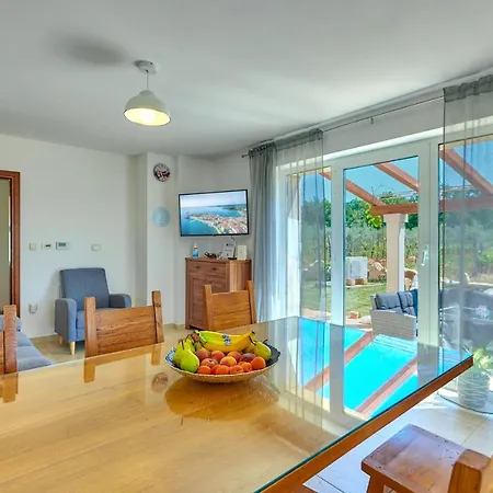 Relax House Surrounded By Olives And Vineyard * Stifanići