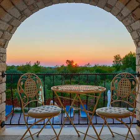 Relax House Surrounded By Olives And Vineyard Villa Stifanići