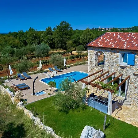 Relax House Surrounded By Olives And Vineyard וילה *