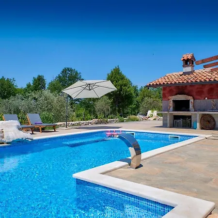 Relax House Surrounded By Olives And Vineyard Vila *